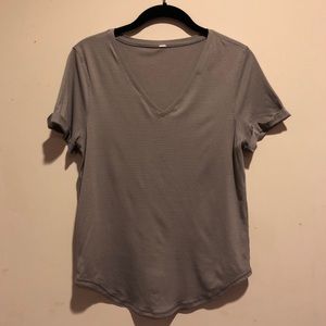Lululemon Grey V-Neck Tee